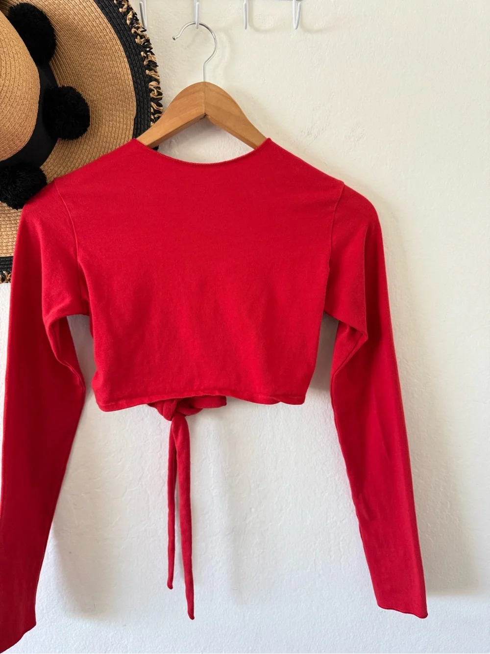 Khy Red Long Sleeve Backless Tie Back Cropped Wrap Top Size Medium - Picture 8 of 11